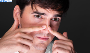 cara mengatasi kulit berminyak di area hidung