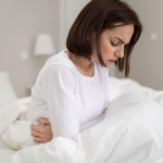 cara mengatasi sakit pinggang saat haid