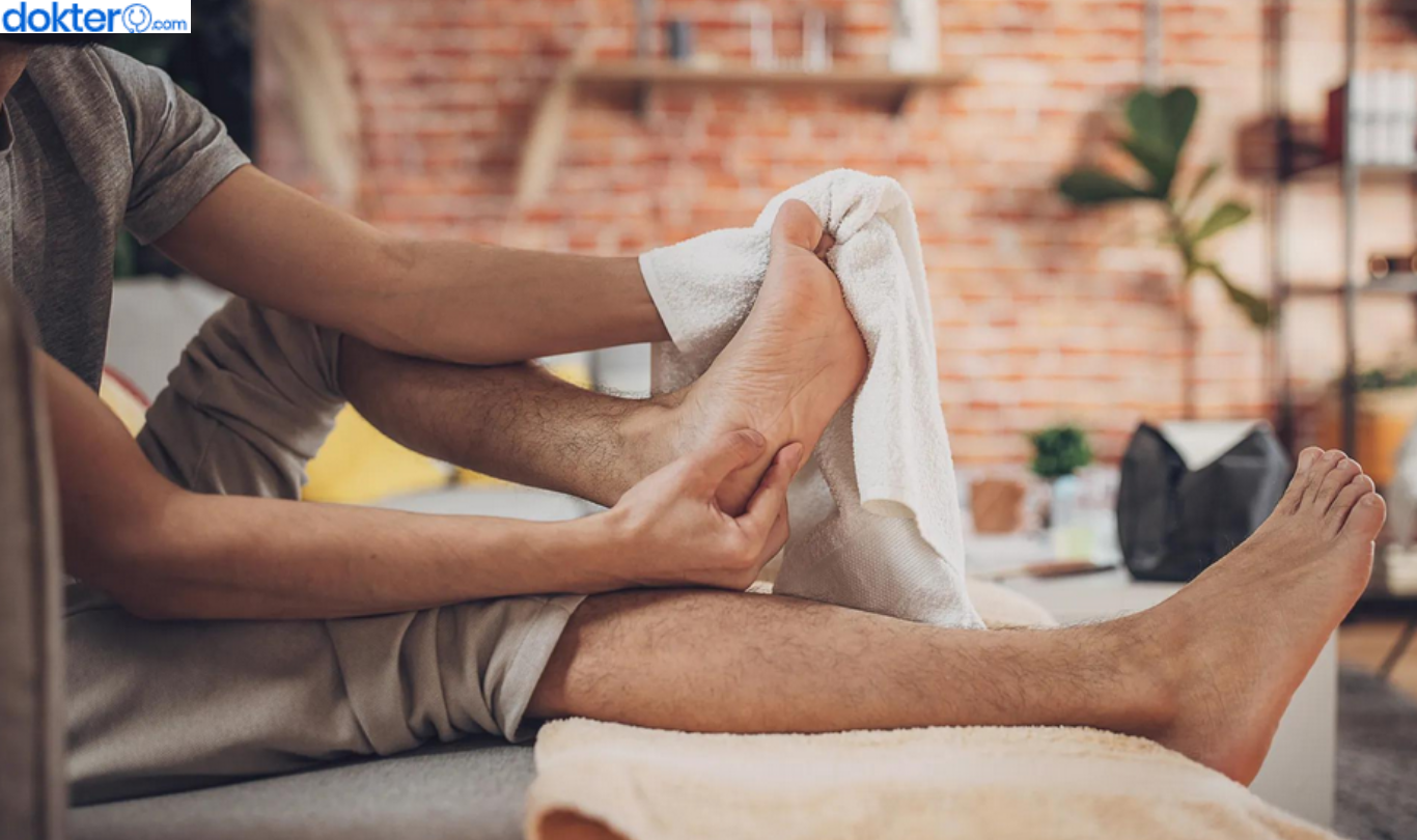 cara mengatasi bau kaki